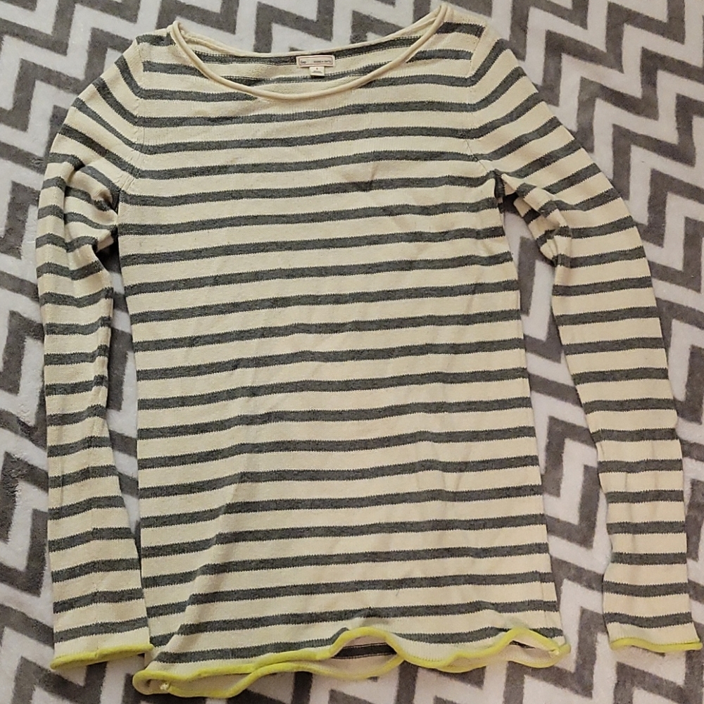 GAP gray & cream striped sweater